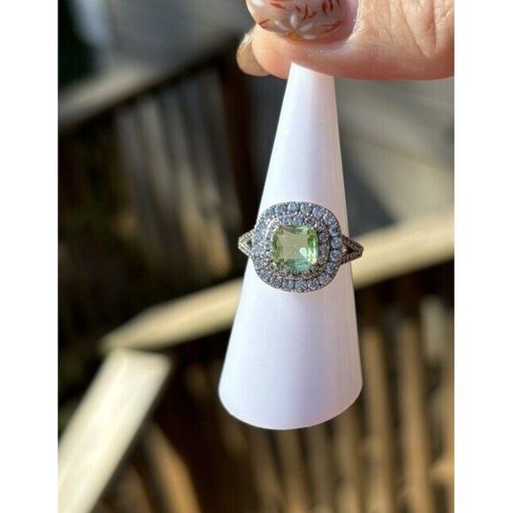 Jewelry - Bomb Party RBP2747 LC Light Green Quartz Sz 6 Rhodium Plated Band